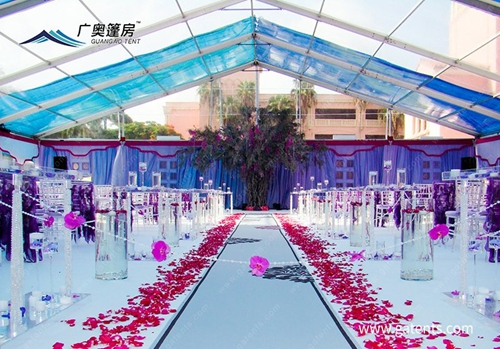 為何婚慶宴會(huì)篷房會(huì)成為城市與農(nóng)村喜宴的主流建筑？